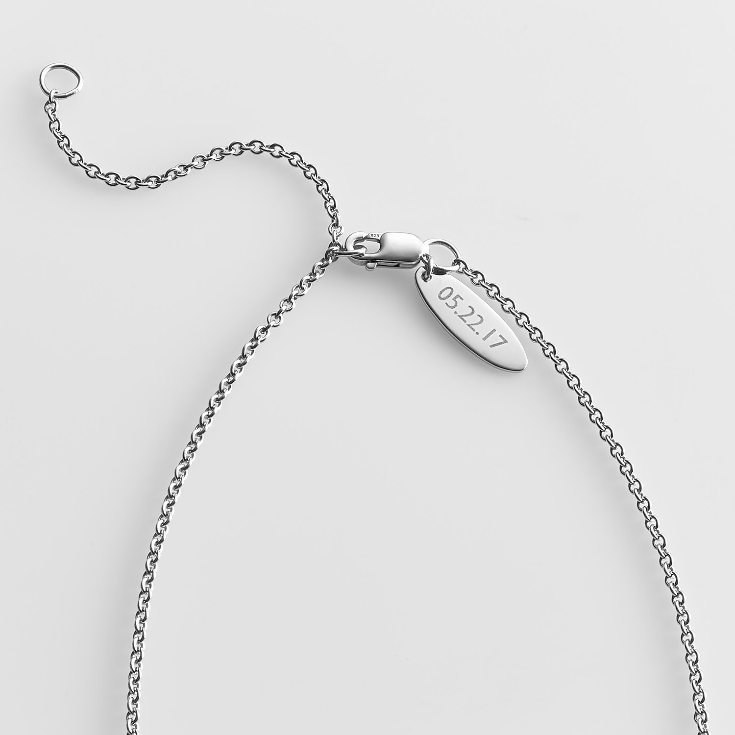 RED17_17RES06_MIP_TAG_SQ